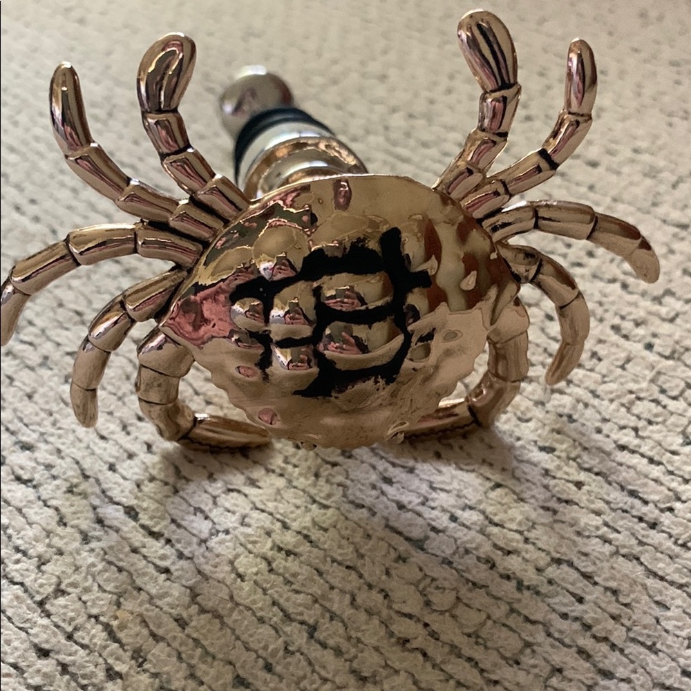Gold Crab Bottle Stopper